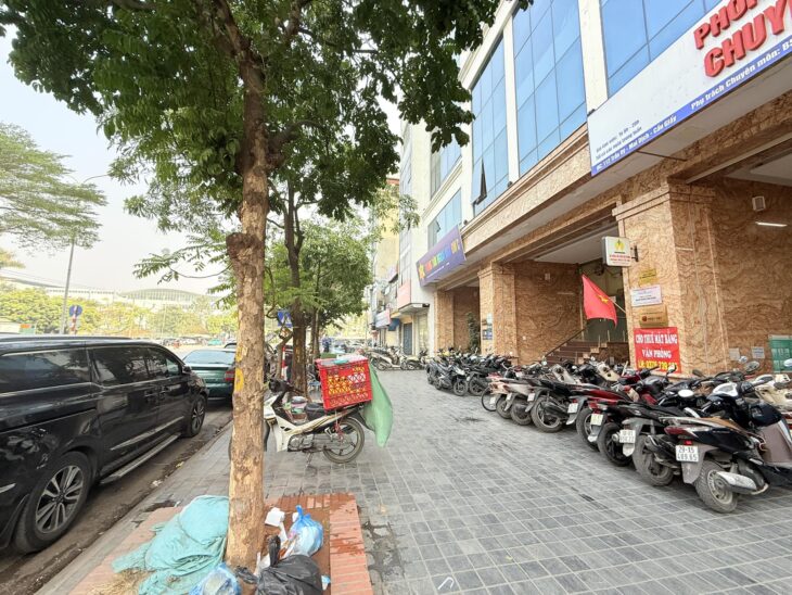 TÒA VĂN PHÒNG-Mặt phố Trần Vỹ (Lê Đức Thọ) 136m2/ 9T Thang máy, MT 6.5m – 78 Tỷ