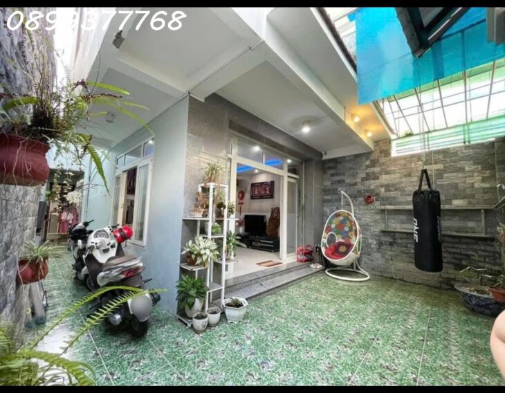 Bán nhà hẻm đường 2/4 ngay TTTP Nha Trang 101m2 giá 3ty9