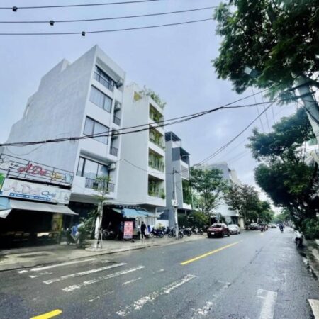 SIÊU PHẨM NHÀ ĐẸP MẶT TIỀN HẢI CHÂU – SÁT BIỂN – 3 TẦNG CHỈ NHỈNH 5 TỶ