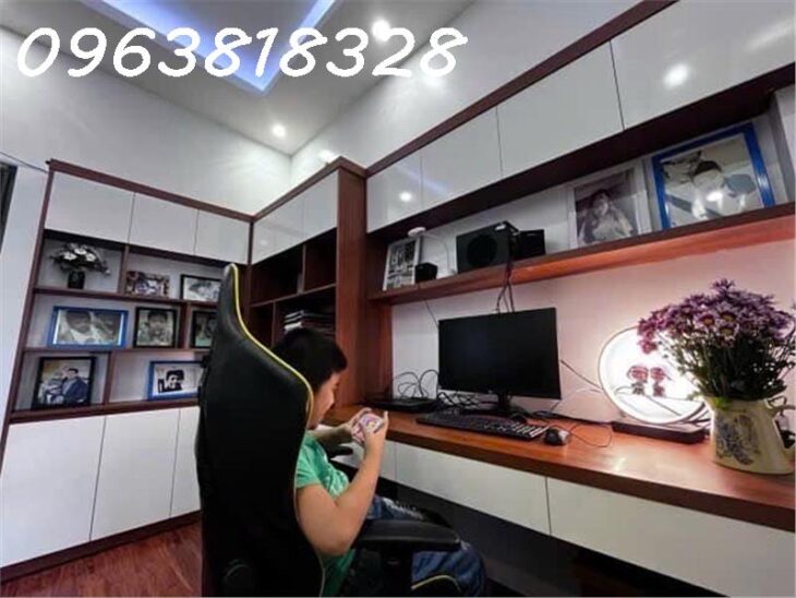 EM TRAI MẶT PHỐ – 5M RA 3 Ô TÔ TRÁNH – HÀNG XÓM VIN SMARTCITY – OTO NGỦ TRONG NHÀ – 50m2 – 5 TẦNG –