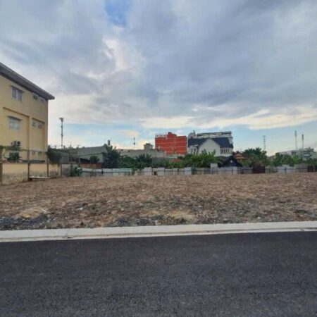 Bán Lô đất quá đẹp (10×20) cách 40m ra Trần Thị Năm