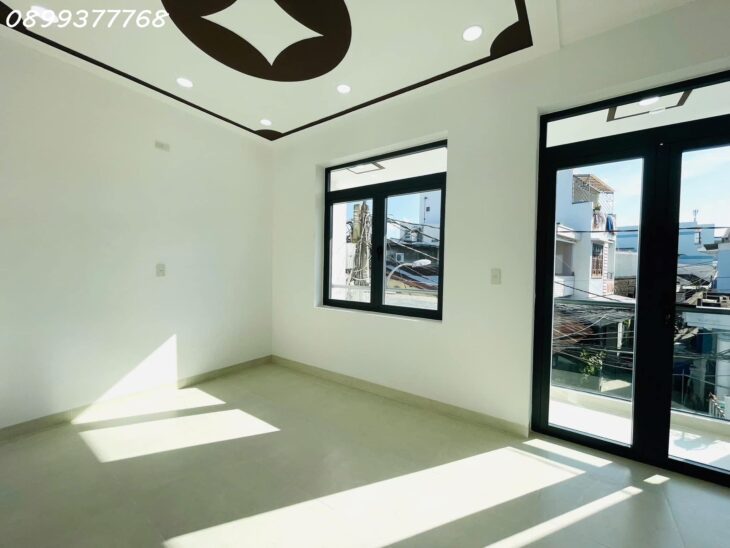Bán căn nhà mới 2 tầng ngay TTTP Nha Trang giá 3ty650