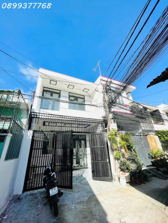 Bán căn nhà mới 2 tầng ngay TTTP Nha Trang giá 3ty650