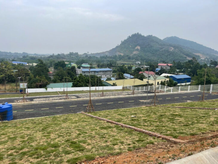 Cần chuyển nhượng lô đất thổ cư Phú Mãn Quốc Oai Hà Nội sát đường QL 21 và khu công nghệ cao HL
