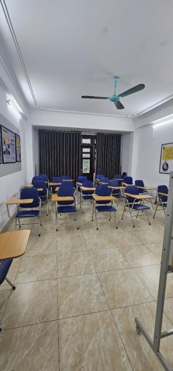 ????Bán Nhà Mặt Phố Đường Đôi Nguyễn Khuyến, Văn Quán, 108m2 5 Tầng, MT 4.7m, Chỉ 32 Tỷ????