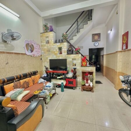 Nhà 4.1 tỷ cần bán gấp, NGUYỄN TRỌNG TUYỂN, PN, 4m x 10m