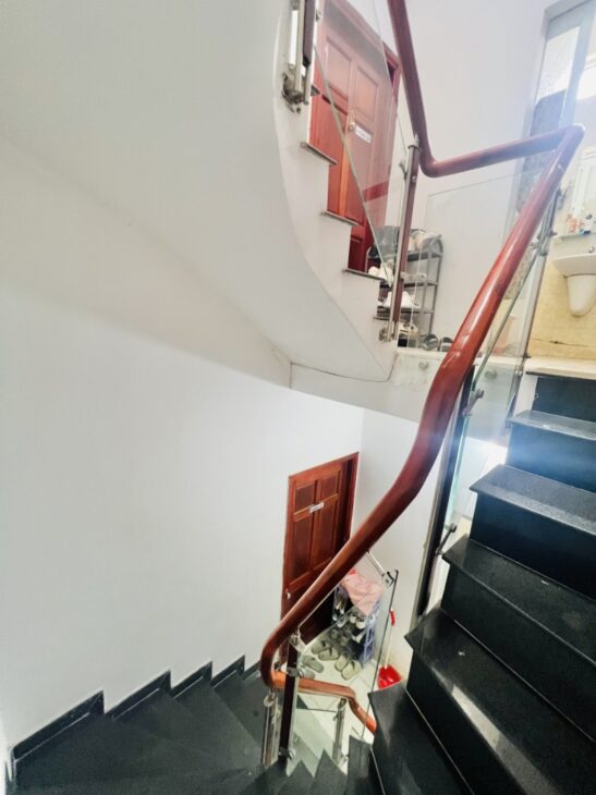 Bán nhà THÍCH QUẢNG ĐỨC – 4m x 12m – 64m2 sổ nở hậu – full nội thất