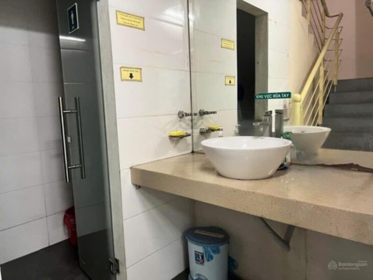 Bán toà nhà văn phòng Vip – Mặt phố quận Đống Đa 518m2 290 tỷ