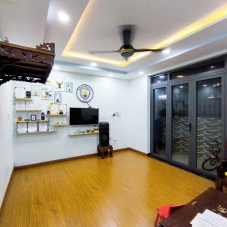 Bán nhà 109m², 2PN, 3WC, Linh Tây, Thủ Đức, 5.9 tỷ, sổ hồng