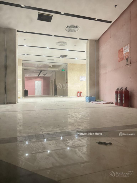 Tòa nhà mặt phố lô góc – Diện tích khủng 336m2 – Mặt tiền khủng 38m – Đường Phạm Văn Đồng 259 tỷ