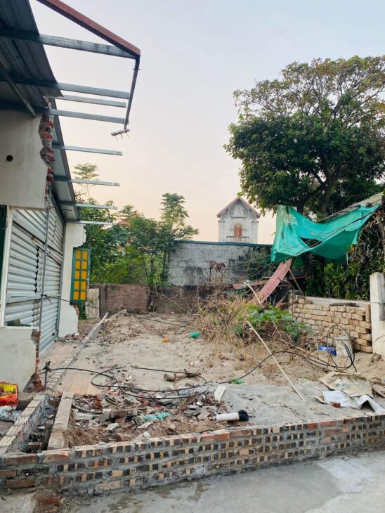 Bán gấp đất Cổ Nhuế ngõ ô tô 20m ô tô dừng đỗ thông ra KĐT Resco, sổ đẹp 50m chỉ 3.5 tỷ