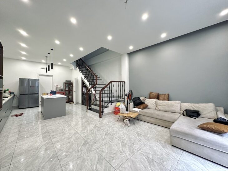 Bán Villa TRƯỜNG SA – HẺM Ô TÔ – 92m2 – 3 tầng kiên cố – nhỉnh 10 tỷ