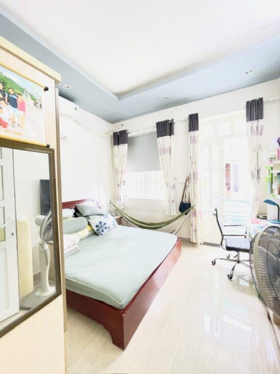 Nhà đẹp ở ngay – hàng hiếm giá tốt – tiện ích khỏi bàn – khu dân trí cao – 48m², 2PN, 2 tầng, Lê