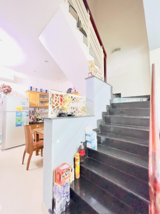 Nhà đẹp ở ngay – hàng hiếm giá tốt – tiện ích khỏi bàn – khu dân trí cao – 48m², 2PN, 2 tầng, Lê