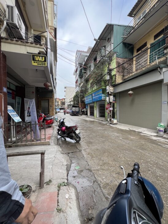 Hiếm, Rẻ Bán nhà Ngọc Lâm, Kinh doanh , Ô tô tải tránh, 75m2 nhỉnh 8 tỷ