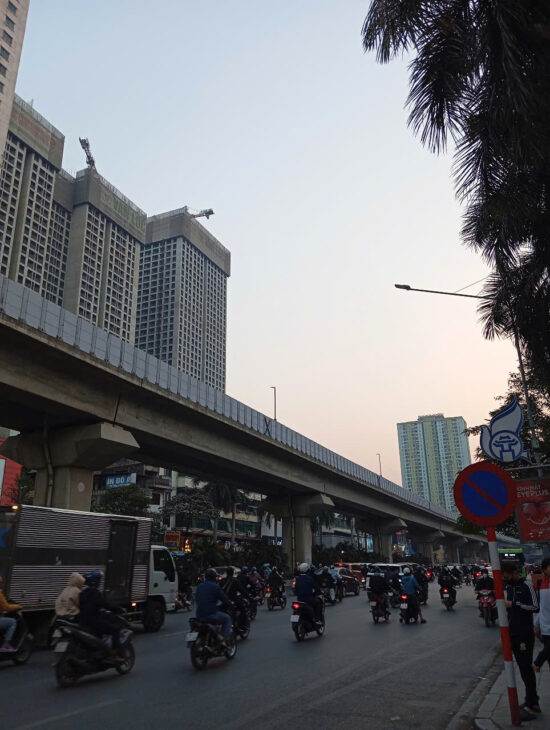 ‘BÁN NHÀ PHỐ AO SEN, CON NGỖNG ĐẺ TRỨNG VÀNG, 44m, 16 t