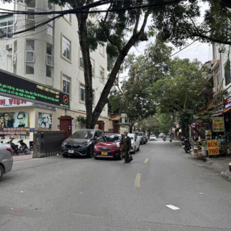 BÁN NHÀ PHỐ NGUYỄN VIẾT XUÂN, VIEW HỒ ĐẦM KHÊ, Ô TÔ ĐỖ CỬA, 73m, 10.58 tỷ