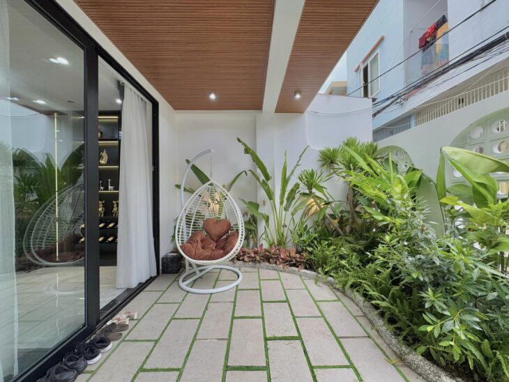 # Kiệt Hoàng Diệu 80m2, ngang 5.8 vuông, kiểu Biệt Thự sân vườn mini 2 tầng Mới tinh, xịn sò, nhỉnh