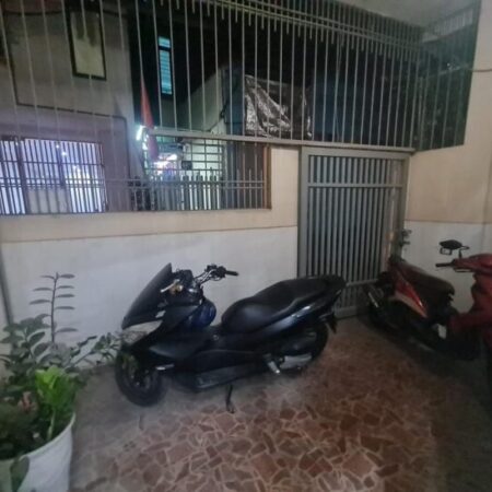 Bạn có thể nhấn mạnh vị trí đắc địa (gần trung tâm, trường học, bệnh viện), thiết kế độc đáo hoặc