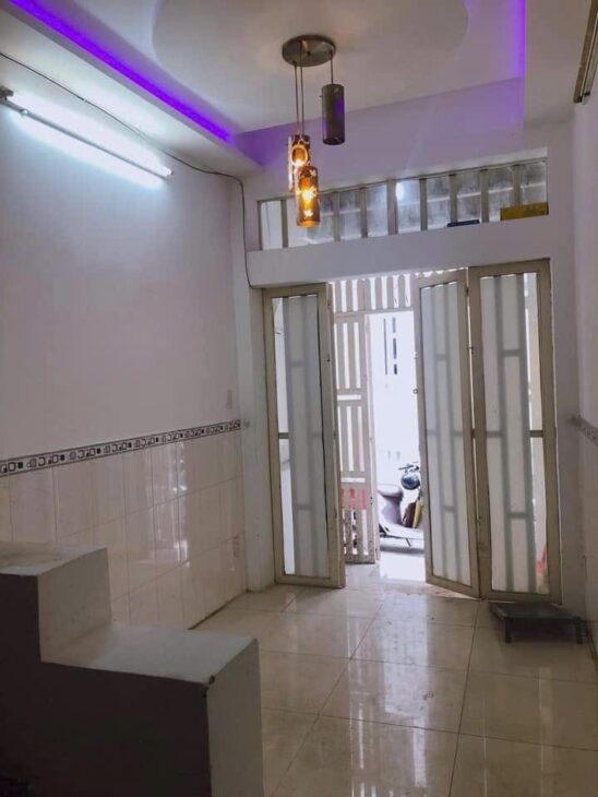 Bán Nhà Phan Xích Long 4×9, 3 tầng 6 PN, Giáp Q1 Chỉ Nhỉnh 5 Tỉ