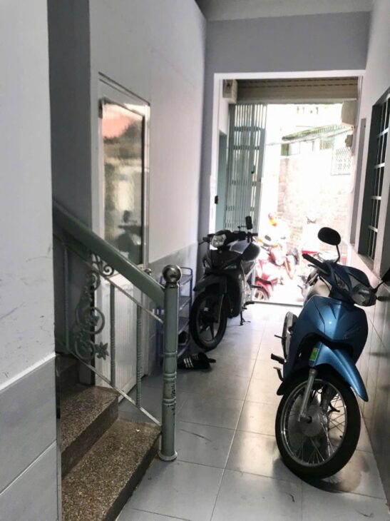 Bán Nhà Phan Xích Long 4×9, 3 tầng 6 PN, Giáp Q1 Chỉ Nhỉnh 5 Tỉ