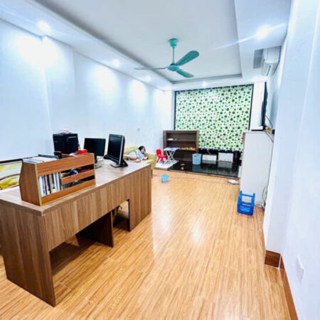 BÁN NHÀ 86 THANH LÂN THANH TRÌ HOÀNG MAI – NHÀ DÂN XÂY – FULL CÔNG NĂNG – GẦN PHỐ – NHIỀU TIỆN ÍCH.