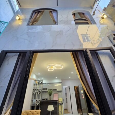 ♥ Nhà Góc Kiệt thẳng 30m ra Mặt Tiền Trần Cao Vân, 32m2, 2 tầng, 3PN, 2.2 tỷ