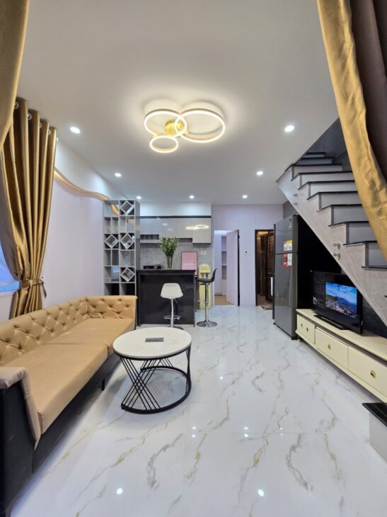 ♥ Nhà Góc Kiệt thẳng 30m ra Mặt Tiền Trần Cao Vân, 32m2, 2 tầng, 3PN, 2.2 tỷ