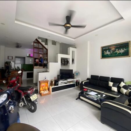 Nhà mặt tiền hẻm xe hơi Nguyễn Thị Thập, 3 tầng, 8.6 tỷ Nhà mặt tiền hẻm xe hơi Nguyễn Thị Thập, 3 tầng, 8.6 tỷ