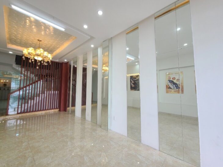 Mặt tiền kinh doanh khủng -Nguyễn Hữu Thọ -Hải Châu – Giá chỉ 11,4 tỷ.