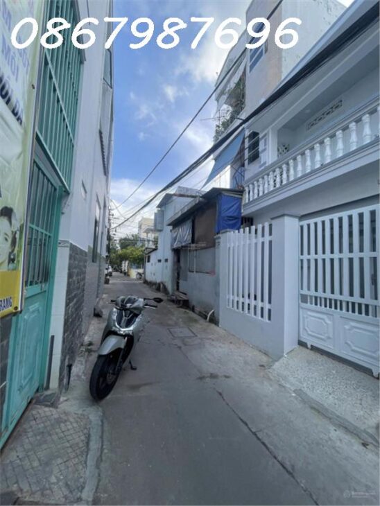 Bán Nhà Phố Đường Chí Linh, Phường Phước Hòa, TP Nha Trang – Giá 3 Tỷ 460, Hướng Đông, Gác Lửng Rộng