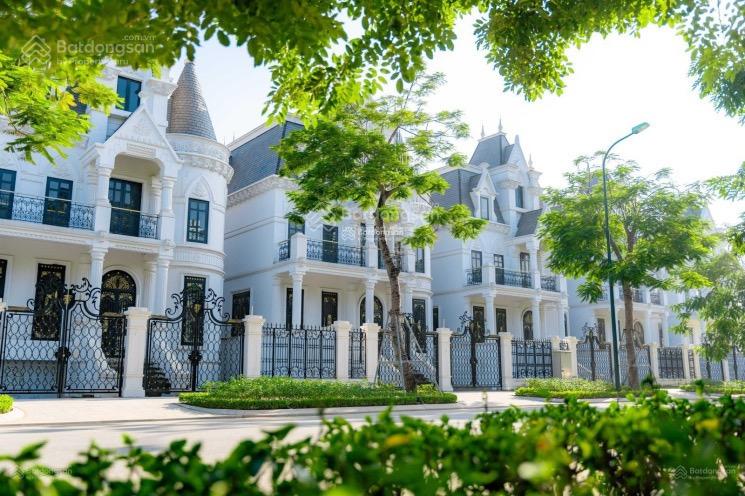 Lô đơn lập Ciputra 2 mặt tiền, cạnh công viên, có hầm, nhận nhà sổ đỏ luôn trực tiếp CĐT 0985680788