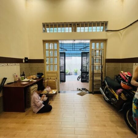 Bán nhà 54m2, 2PN, 2WC, Mã Lò, Bình Tân, 3.6 tỷ, sổ hồng Bán nhà 54m2, 2PN, 2WC, Mã Lò, Bình Tân, 3.6 tỷ, sổ hồng