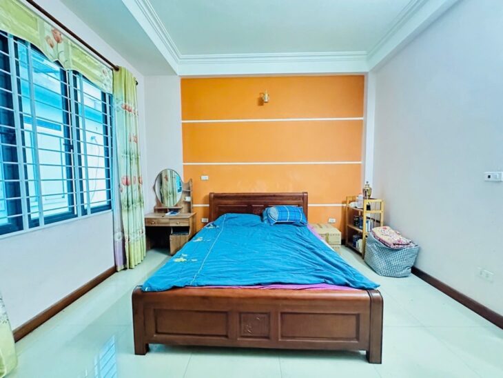 NHÀ ĐẸP YÊN HOÀ 35M2 x 5 TẦNG – 8 TỶ – NGÕ THÔNG – Ô TÔ – KINH DOANH ĐỈNH