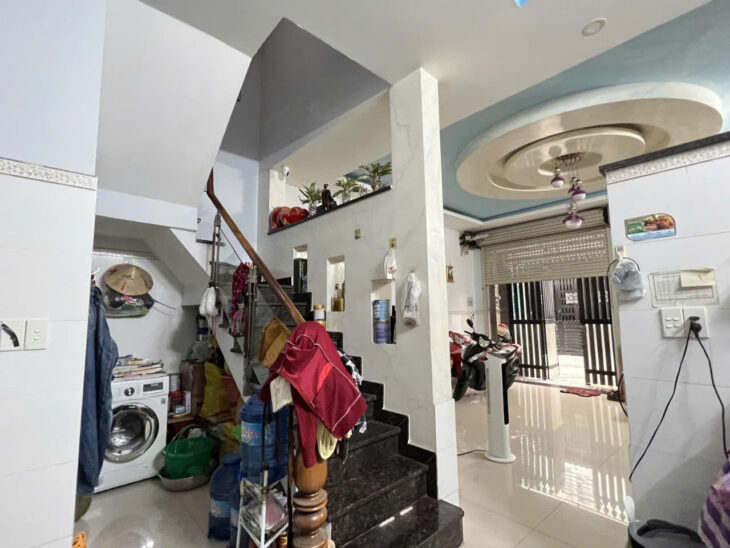 Bán nhà 60m², 2 tầng, 3PN, 2WC, Lê Văn Quới, Bình Tân – 5.7 tỷ