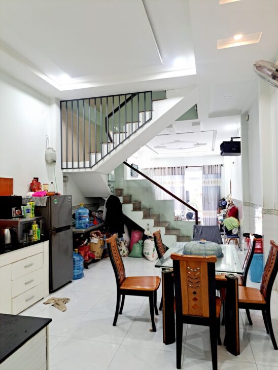Bán nhà 64m2, 2 tầng, 3PN, ngõ Lê Văn Quới, Bình Tân – 5.9 tỷ