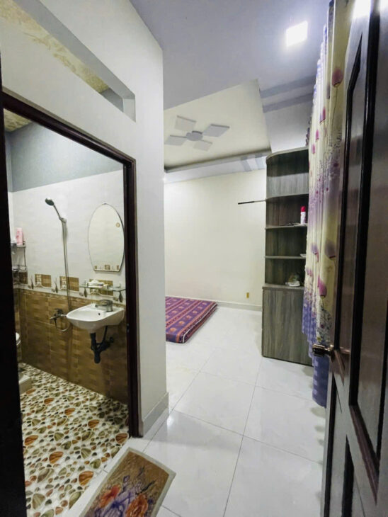 Bán nhà 70m2, 6PN, 7WC, Mã Lò, Bình Tân, 5.2 tỷ, sổ hồng
