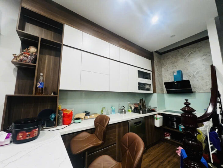 Bán nhà Phố Hào Nam_Nội thất xịn đẹp_Vị trí đẹp hiếm_37mx5T_Giá: 7.9Tỷ.