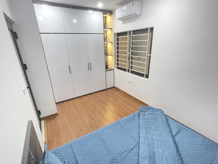 Tiêu Đề: Bán Nhà Đẹp Gia Quất – Ô Tô Đỗ Cửa – Ở Ngay – 49m² 5 Tầng – Nhỉnh 5 Tỷ