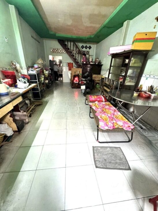 Bán nhà Hẻm xe hơiTrường Chinh, Quận Tân Phú, 60m², 4,8 tỷ.