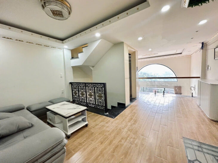 SIÊU PHẨM NHÀ PHỐ ĐẸP LUNG LINH, 6 TẦNG BTCT 5Mx12.3M, KHU PHÂN LÔ VIP, HẺM Ô TÔ TRÁNH, TẶNG NỘI