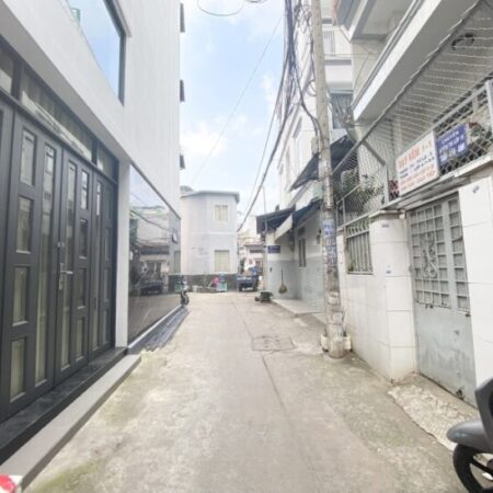 Bán gấp nhà LÊ QUANG ĐJỊNH – 4.3m x 13m – hẻm ô tô vào nhà nhỉnh 7 tỷ Bán gấp nhà LÊ QUANG ĐJỊNH – 4.3m x 13m – hẻm ô tô vào nhà nhỉnh 7 tỷ