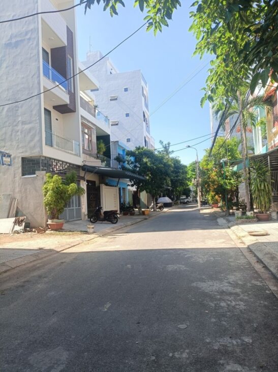 lô đất mặt tiền rộng khungr450m2 Chính Hữu – Sơn Trà – Giá chỉ 48 tỷ .