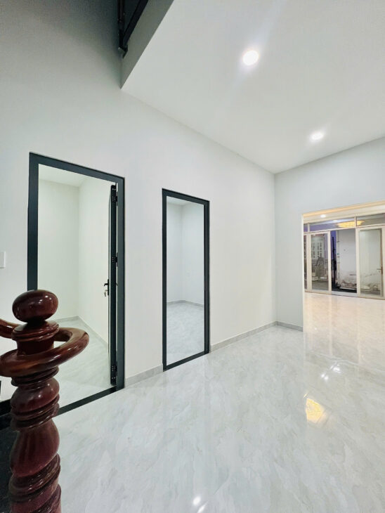 Nhà Phố Độc Quyền – Trung Tâm Thủ Đức – 180m2 sàn – chỉ 5.5 tỷ còn TL