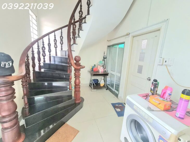 HXH 7 CHỖ – 500m RA HOÀNG DIỆU 2 – 130m2 SÀN – 3 TẦNG KIÊN CỐ – Ở NGAY ĐÓN TẾT