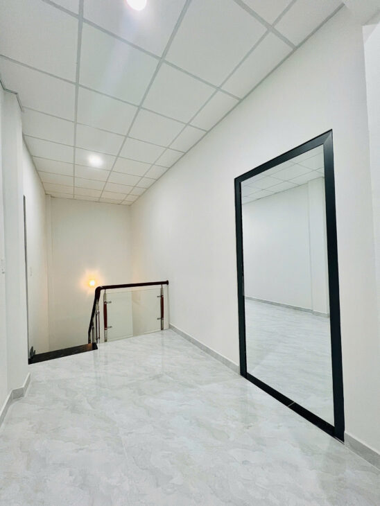 Nhà Phố Độc Quyền – Trung Tâm Thủ Đức – 180m2 sàn – chỉ 5.5 tỷ còn TL