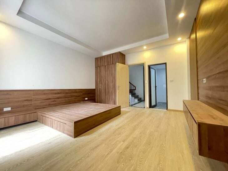 BÁN CHUNG CƯ MINI CẦU GIẤY, 100M2X7T,MT=10M, 35 PHÒNG KHÉP KÍN,2.2 TỶ/NĂM, 24 TỶ