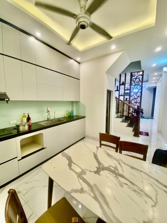 Chính chủ – nhà mới đẹp – bán nhà sát Văn Quán Hà Đông 40m2 – MT3,8M giá 6,3 tỷ