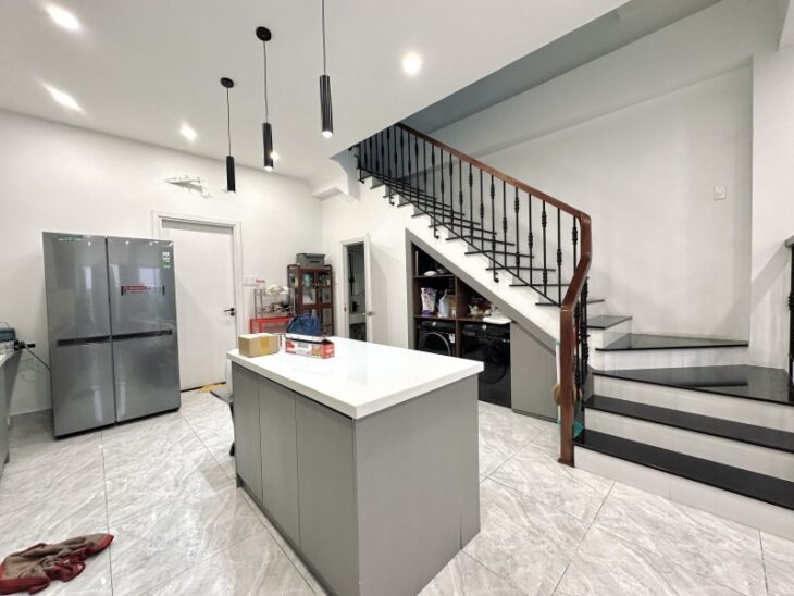 Bán Villa TRƯỜNG SA – HẺM Ô TÔ – 92m2 – 3 tầng kiên cố – nhỉnh 10 tỷ