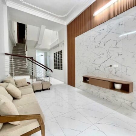 BÁN NHÀ MẶT NGÕ OTO QUA NHÀ _ KINH DOANH TỐT ,4 TẦNG , DIỆN TÍCH 35M . GIÁ QUÁ ĐỈNH CHỈ 7.2 TỶ